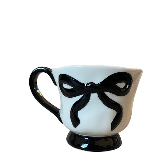 Hand Painted BLACK BOW Mug Set of 2 Christmas Holiday Glam New - Picture 2 of 10